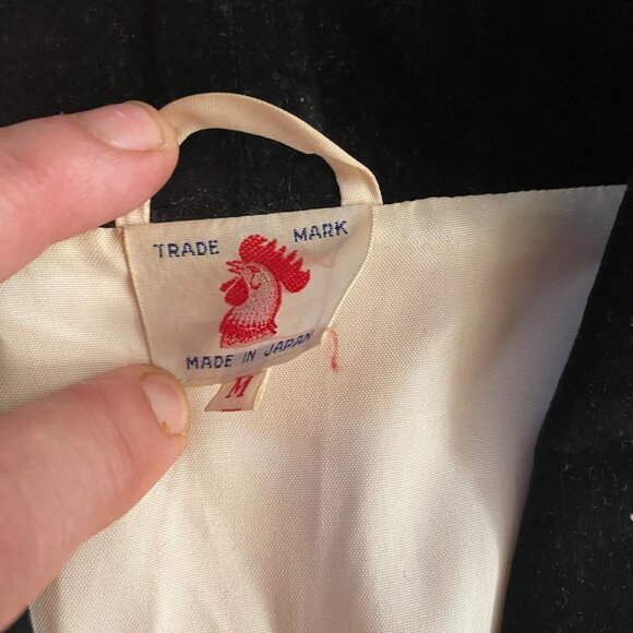 Vintage Pink Japanese Damask Embroidered Robe Velvet Floral Collar Black Cuffs - Picture 5 of 11